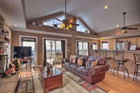 Beech Mountain Retreat with Open Deck 2 Mi to Ski!